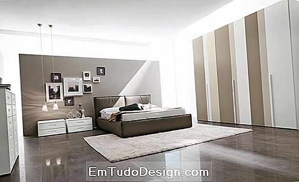 Schlafzimmerdesign mit begehbarem Kleiderschrank