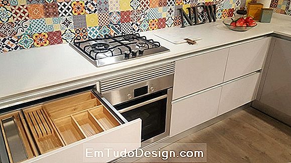 Equipamiento funcional y espacio de cocina