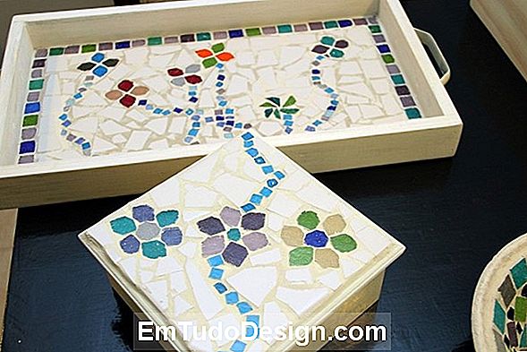 Azulejos e mosaicos em vidro reciclado