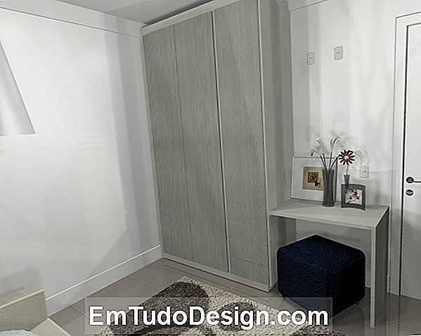 Prático e elegante suporte de TV de vidro para a sala de estar