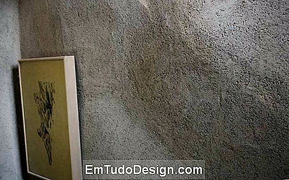 Plâtre brut d'argile TerraBase de Matteo Brioni.